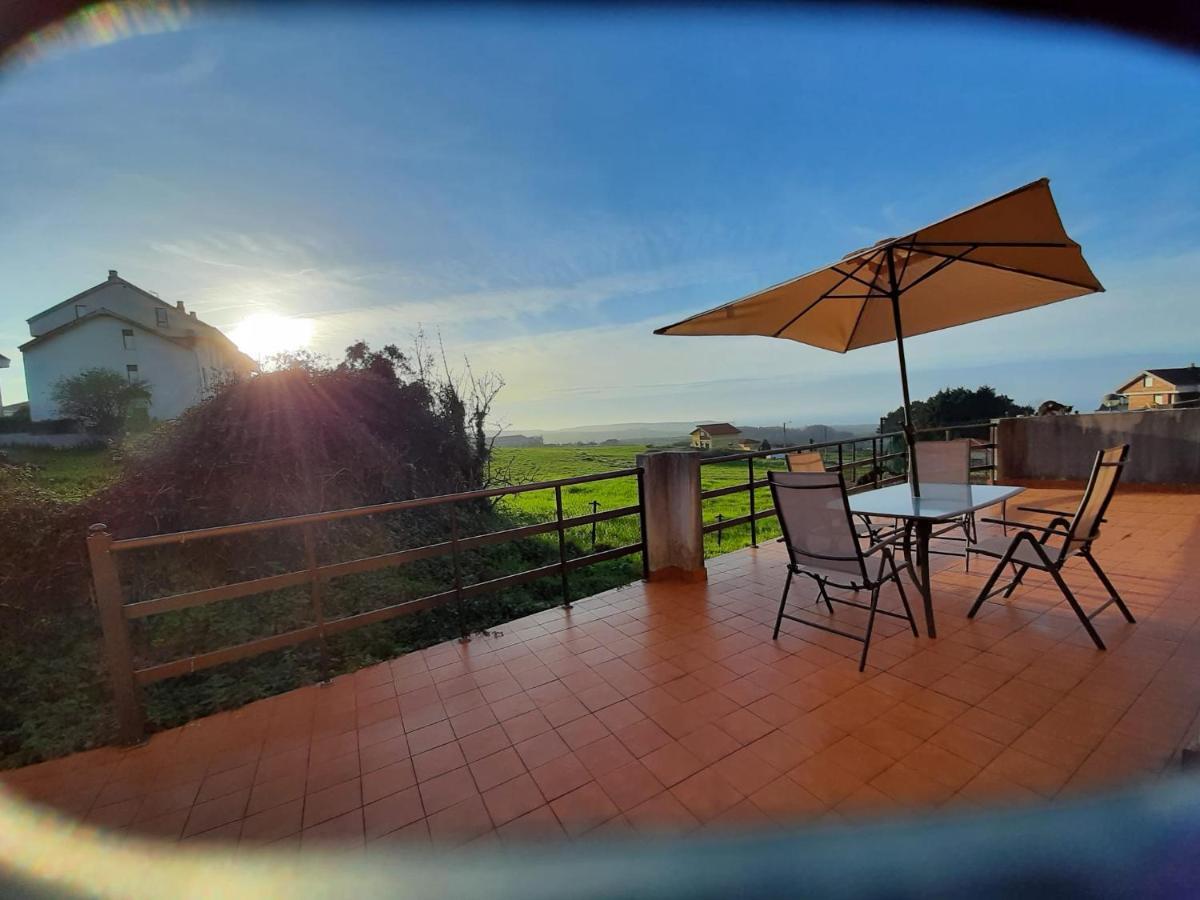 Con Vistas Al Mar Y Aparcamiento Gratis Appartement Suances Buitenkant foto