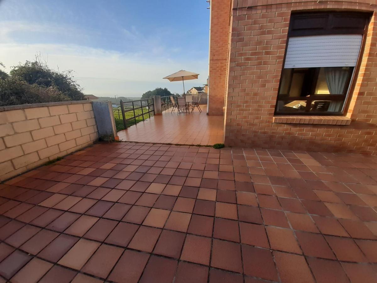 Con Vistas Al Mar Y Aparcamiento Gratis Appartement Suances Buitenkant foto